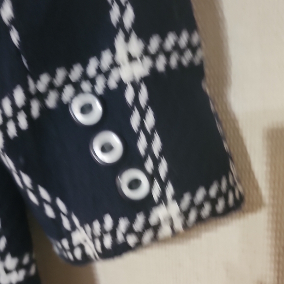 Liz Claiborne Navy and White Blazer - Picture 4 of 5